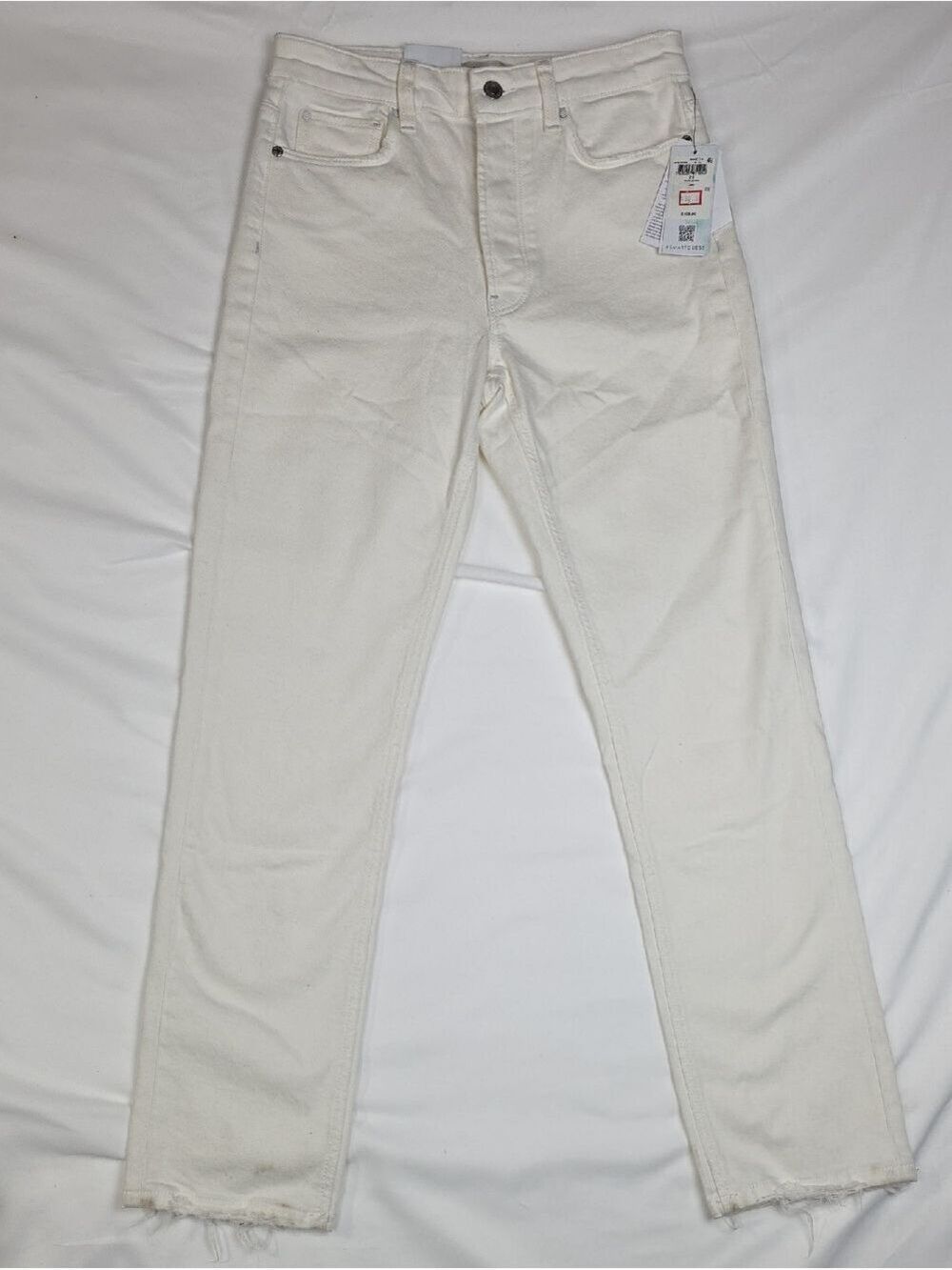 Guess Women's Slim Straight Jeans in Off-White 25 X 29